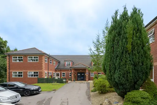 Alpine Lodge - Expert Care in Sheffield