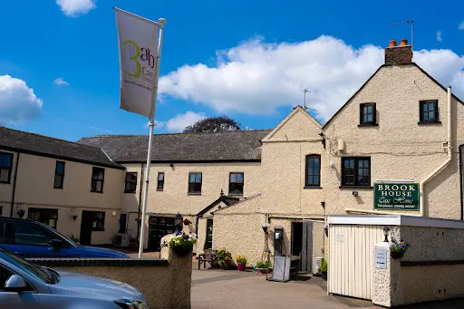 Brook House Care Home - Expert Care in Lutterworth