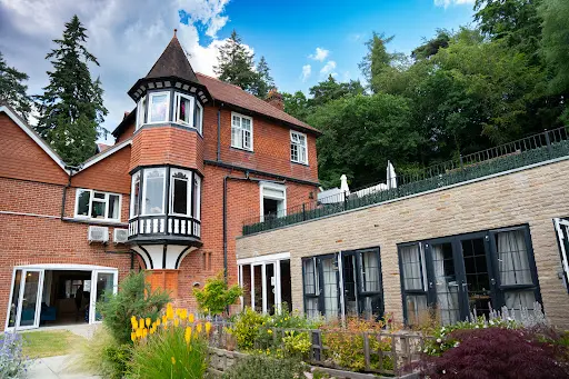 Dedicated nursing home Support in Haslemere