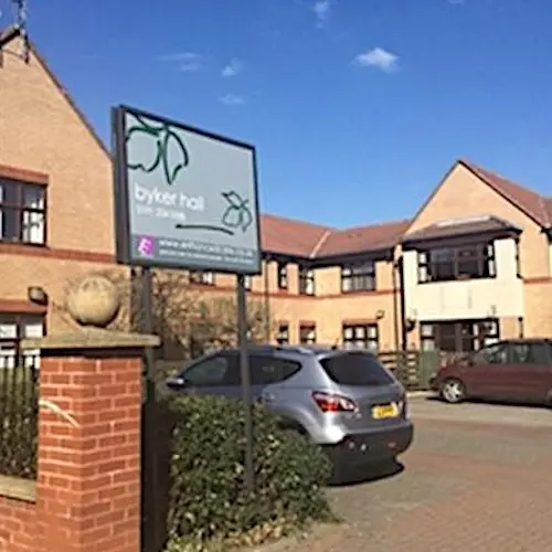Enhanced Elderly Care Service -  Byker Hall Care Home - Expert Care in Newcastle Upon Tyne