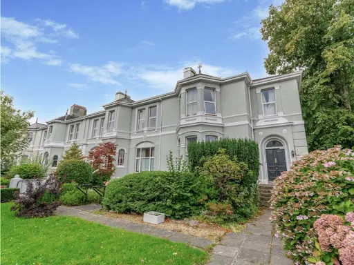 Dedicated nursing home,residential home Support in Plymouth