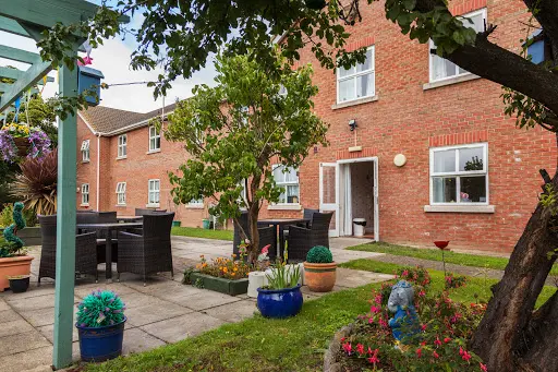 Compassionate Care in Linford at Merrie Loots Farm Residential Home
