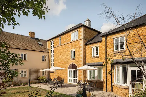 Dedicated nursing home Support in Chipping Campden