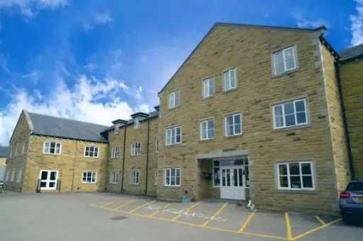 Newline Care Home - Expert Care in Bradford