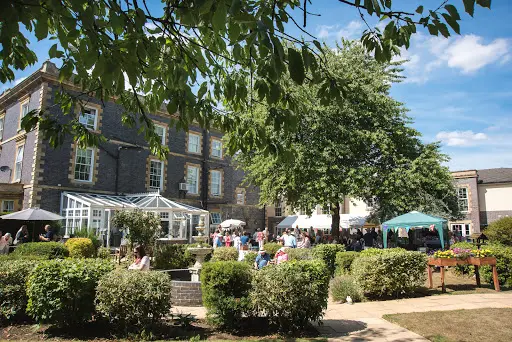 Compassionate Care in Stratford-upon-avon at Trinity Manor