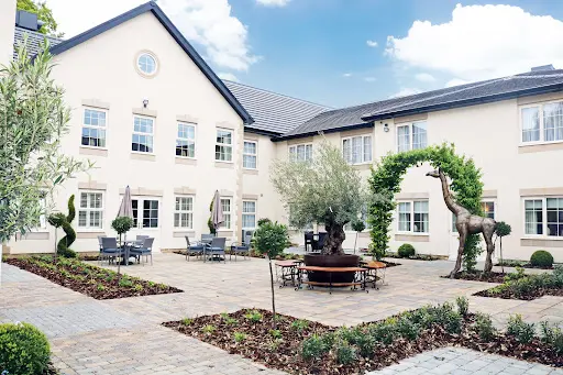 Walberton Place Care Home - Expert Care in Arundel